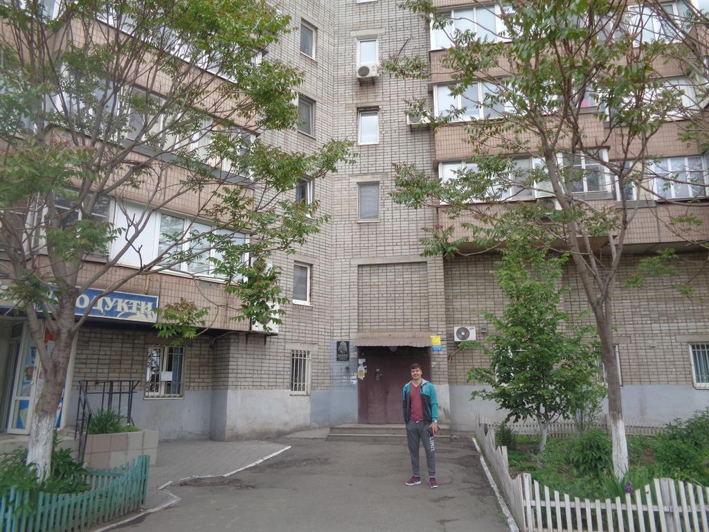 Apartment At Matusevycha Street 2-15 Krivoy Rog Bagian luar foto